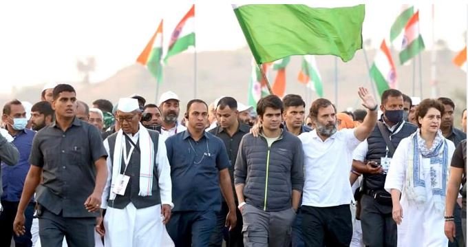 बीजेपी को टक्कर देने के लिए कांग्रेस का मास्टर प्लान, ‘भारत जोड़ो यात्रा’ संग ‘हाथ से हाथ जोड़ो’ अभियान को देगी धार