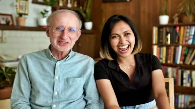 Lovestory: 70 साल के आदमी को दिल दे बैठी 28 की लड़की, ऑनलाइन हुआ प्यार !