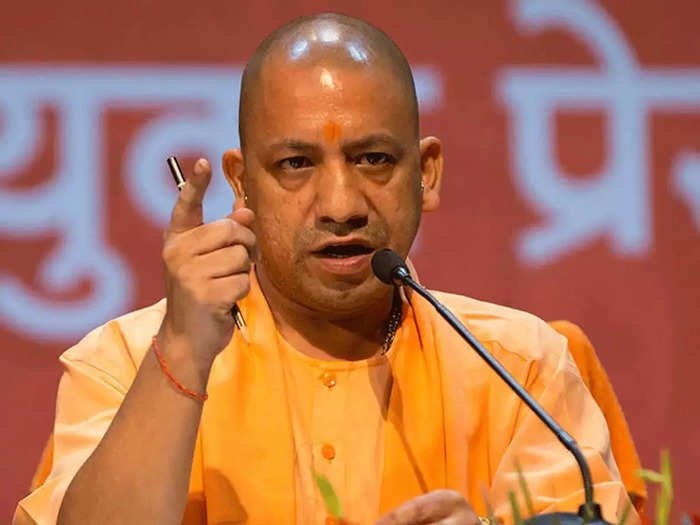 प्रदेशवासियों ने 7 वर्षों में कानून व्यवस्था के महत्व को बखूबी अनुभव किया: सीएम योगी !