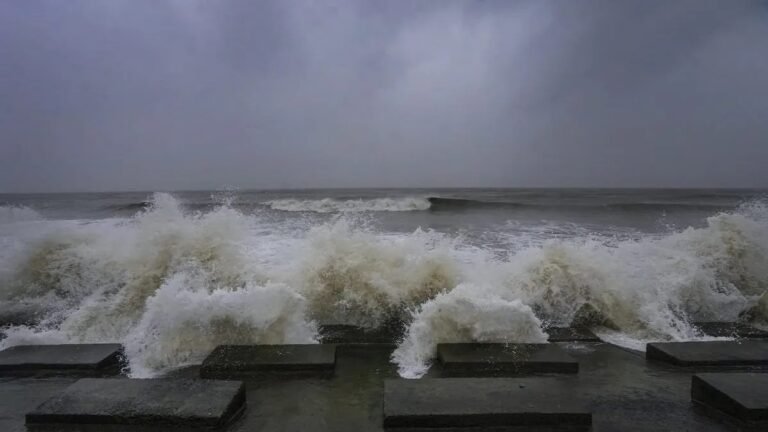 Cyclonic Storm Bert Alert: पर्थ टेस्ट मैच पर चक्रवाती तूफान बर्ट का साया, ब्रिटेन और ऑस्ट्रेलिया में भारी बर्फबारी और बारिश की चेतावनी