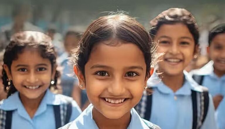 यूपी में आज से खत्म हुईं सर्दियों की छुट्टियां, खुल गए स्कूल, डीएम ले सकेंगे ये फैसला
