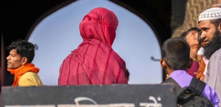 बड़ा फैसला: जामा मस्जिद में अब धड़ल्ले से घुस सकेंगी लड़कियां, प्रवेश पर लगी पाबंदी हटी