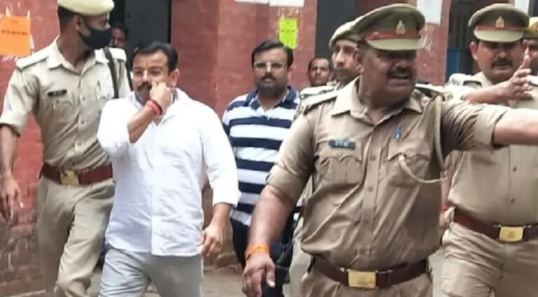 लखीमपुर खीरी हिंसा: चार्जशीट दाखिल, केंद्रीय मंत्री के बेटे आशीष मिश्रा पर हत्या का आरोप तय