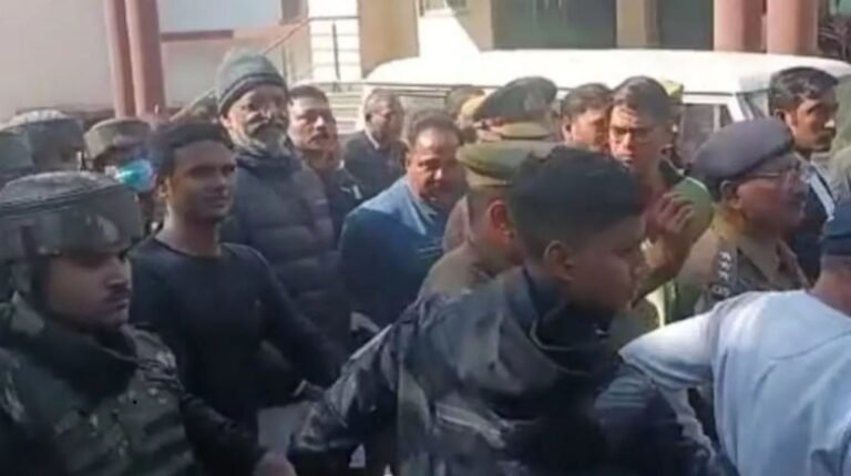 माफिया मुख्तार अंसारी की प्रयागराज कोर्ट में पेशी, ED ने की कस्टडी रिमांड पर लेने की मांग