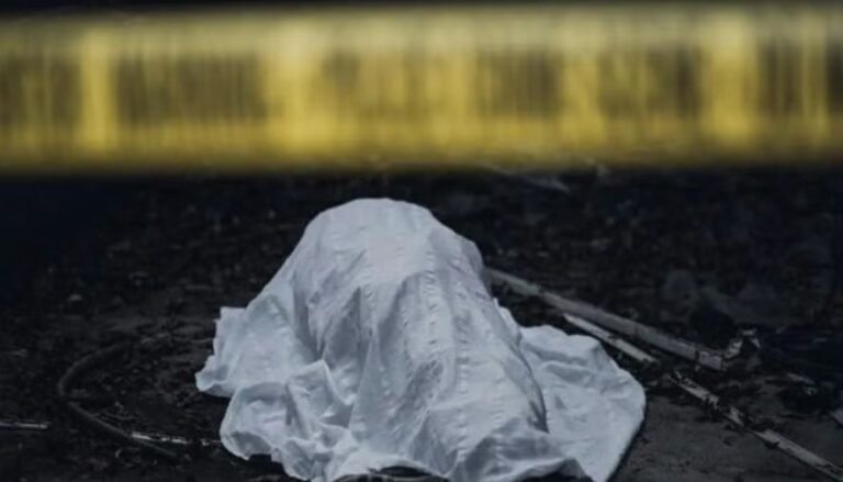 हैवानियत की हद! श्रद्धा से भी खतरनाक मर्डर, पत्नी के टुकड़े कर कुत्तों के झुंड के बीच छोड़ा