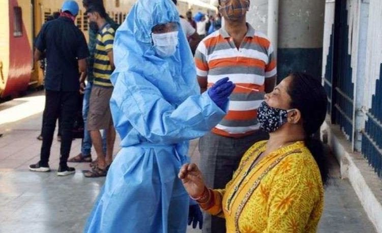 कोरोना पर सख्ती: चीन समेत इन पांच देशों से आने वाले यात्रियों को ‘एयर सुविधा फॉर्म’ भरना अनिवार्य