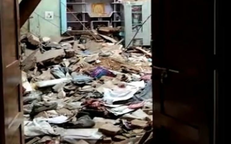 दिल्ली के चांदनी महल इलाके में बड़ा हादसा, मां-बेटे की मौत, 4 घायल