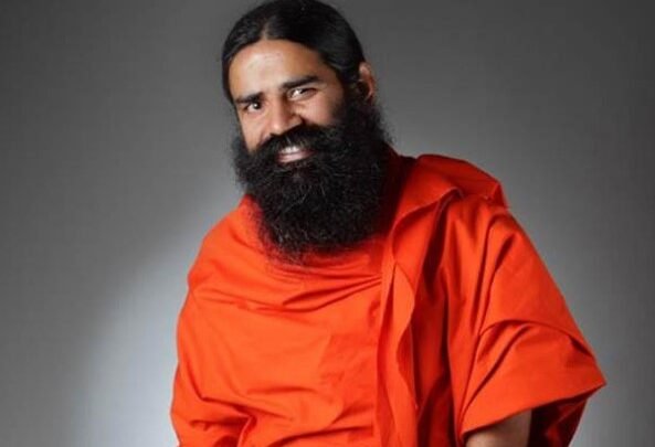 गणतंत्र दिवस पर बोले बाबा रामदेव- पाक के होंगे टुकड़े, धीरेंद्र शास्त्री के लिए कही ये बड़ी बात !