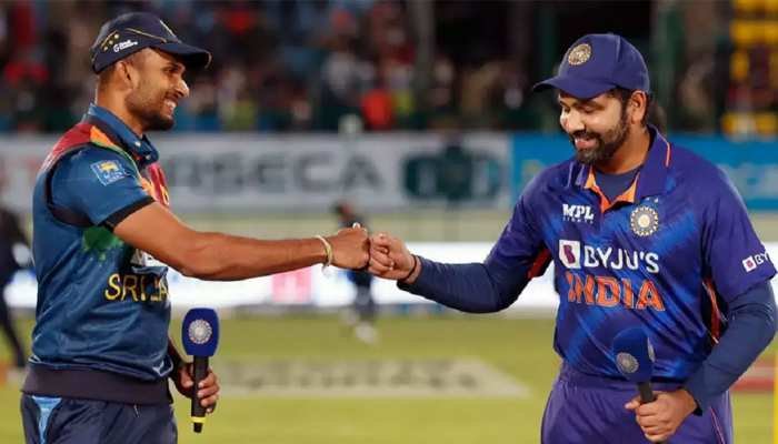 IND vs SL Live Score: श्रीलंका ने जीता टॉस, पहले बल्लेबाजी कर रहा है भारत, स्कोर 200 पार