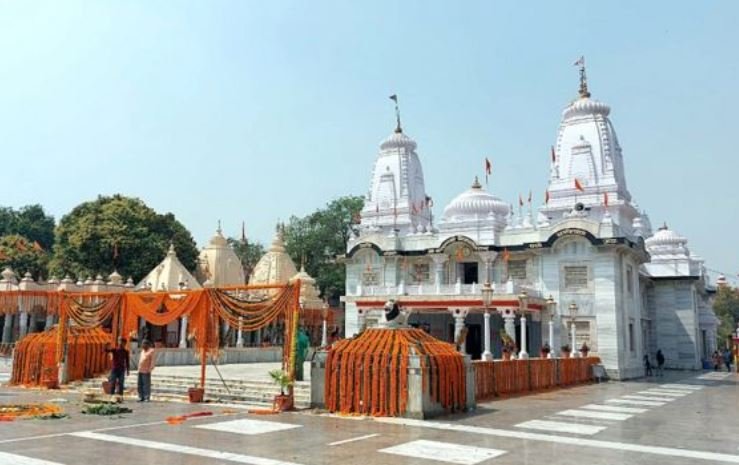 गोरखनाथ मंदिर में आतंकी के घुसने की सूचना से हड़कंप, सीएम योगी भी थे मौजूद, कौन है पकड़ा गया कुर्बान अली?