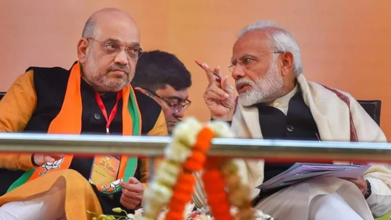 कर्नाटक में चुनाव से पहले बड़े फेरबदल की तैयारी में BJP, 30% विधायकों के टिकट काटे जाएंगे !
