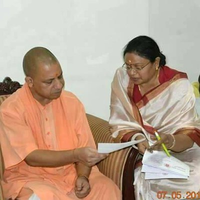 करोड़ो के भ्रष्टाचार आरोपी को आगरा की मेयर ने बनाया अपना ओएसडी
