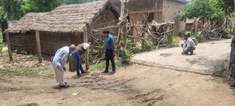 आजादी के 76 साल बाद विकास की मुख्य धारा से जुड़ेगा गोण्डा का वनटांगिया समुदाय