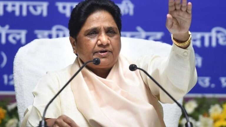 लोकसभा चुनाव को लेकर मायावती ने किया बड़ा ऐलान, विपक्ष की मुश्किलें बढ़ीं !