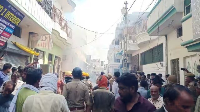 बेटे ने की माँ की हत्या ,पुलिस पहुंची तो घर में लगाई आग !