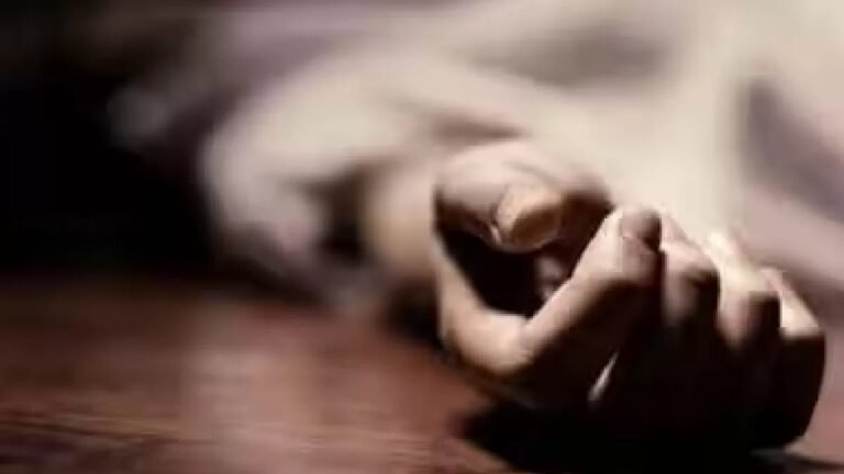 Child Suicide: मां ने साइकिल चलाने के ल‍िए डांटा तो बच्चे ने स्कूल ड्रेस की टाई से लगा ली फांसी !