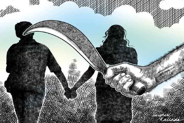 बहन का सर किया धड़ से अगल, हाथ में लेकर पहुंचा थाने