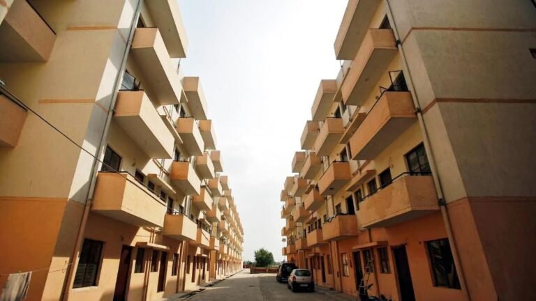 एलडीए की सौगात : लखनऊ में मात्र 4 लाख 80 हज़ार में खरीदें अपना पक्का मकान..!!