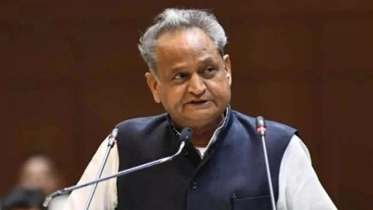 मैं CM का पद छोड़ना चाहता हूँ: अशोक गहलोत !