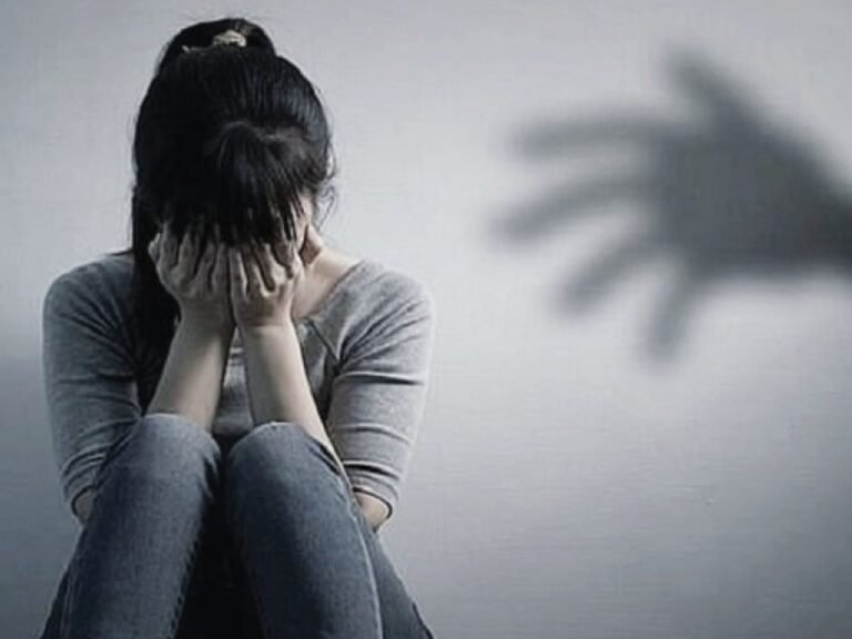 पबजी पार्टनर ने किया रेप: बहाने से होटल बुलाकर बनाये न्यूड वीडियो !