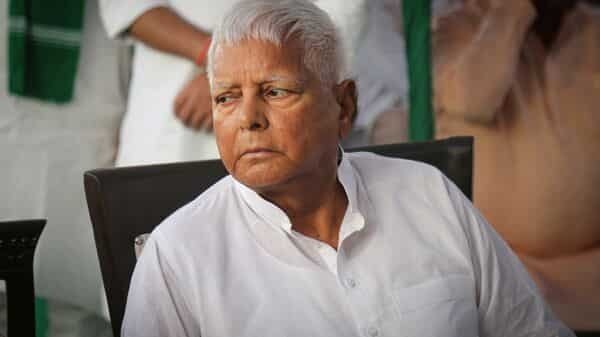 लैंड फॉर जॉब मामले में लालू के खिलाफ होगी सीबीआई जांच, केंद्र सरकार ने दी मंजूरी !