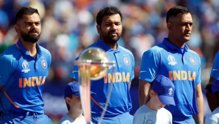 ‘क्या रोहित की टीम इंडिया विश्व कप जीतेगी? धोनी का जवाब आपको चौंका देगा