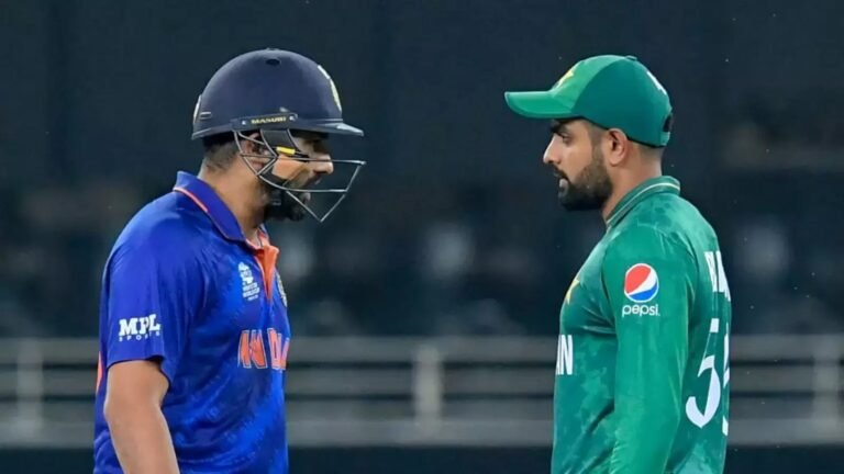 महामुकाबले में छाए भारतीय गेंदबाज, पाकिस्तान को 191 पर किया ढेर