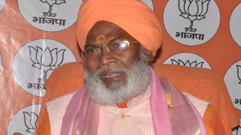 भाजपा सांसद साक्षी महाराज सहित पांच के खिलाफ केस दर्ज।