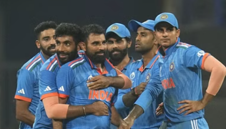 मोहम्मद शमी ने रचा इतिहास, रिकॉर्ड्स की लगा दी झड़ी, वनडे में की भारत के लिए सर्वश्रेष्ठ गेंदबाज बने