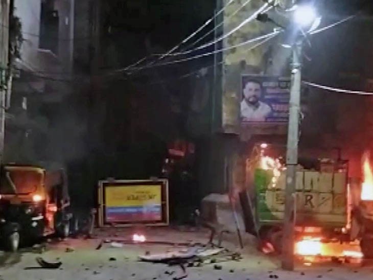 देवभूमि उत्तराखंड में हिंसक माहौल: हल्द्वानी में बवाल, अब तक 6 की मौत, 300 घायल, कर्फ्यू जारी