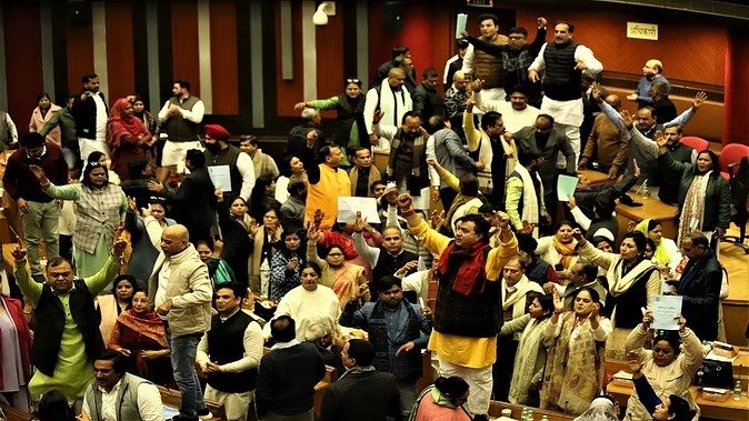 दिल्ली न्यूज़ : आज मुकेश गोयल पेश करेंगे अंतिम बजट, कट मोशन प्रस्ताव पर कांग्रेस-BJP का बवाल ..