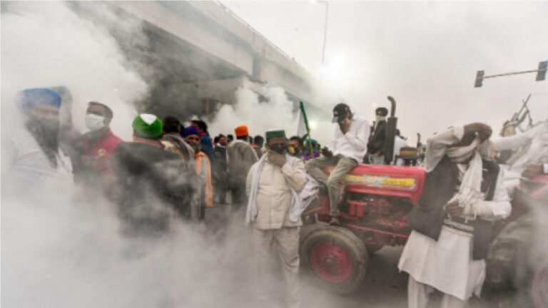 Haryana Kisan Andolan News: शंभू बॉर्डर पर किसानों और पुलिस के बीच झड़प !