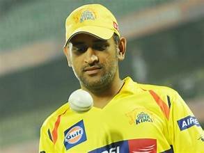 IPL से पहले धोनी ने तोड़ा दिल, अचानक छोड़ दी कप्तानी, अब क्या होगा CSK का