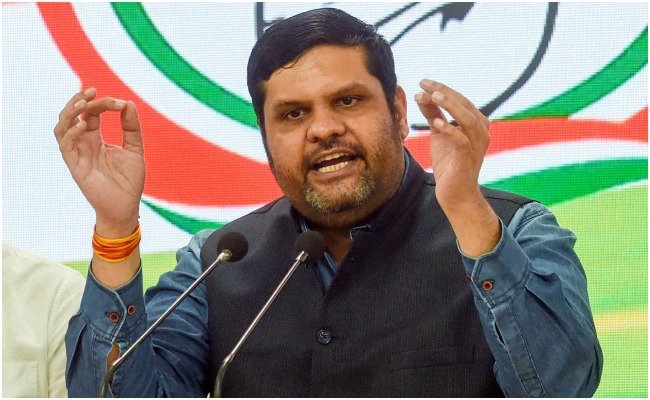 कांग्रेस नेता गौरव वल्लभ ने पार्टी के सभी पदों से दिया इस्तीफा !