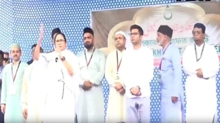 EID के मौके पर बोलीं Mamata Banerjee, ‘कोई दंगा करने आए तो चुप रहिए, माथा ठंडा रखिए !