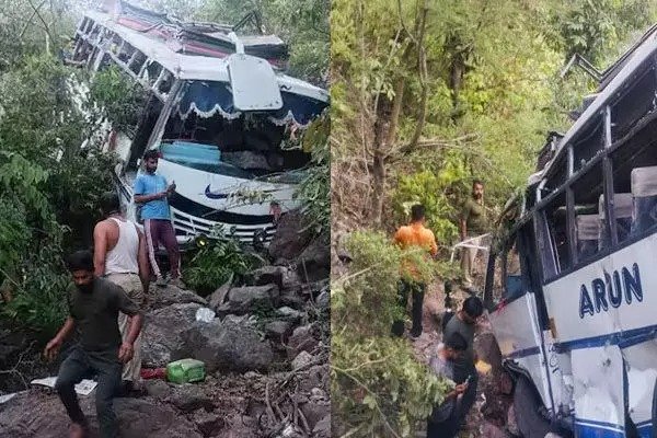 Jammu & Kashmir Terrorist Attack: जम्मू-कश्मीर में श्रद्धालुओं की बस पर आतंकी हमला!