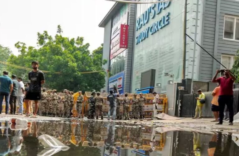दिल्ली कोचिंग मौत मामले में नया खुलासा: हर विभाग की तरफ से हुई लापरवाही, सरकार भी कठघरे में