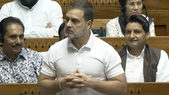 बजट पर राहुल गांधी ने मोदी सरकार को जमकर लताड़ा, पढ़िए क्या-क्या बोले