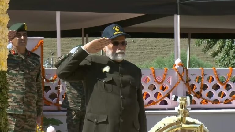 कारगिल विजय दिवस: पीएम मोदी ने पाकिस्तान के लिए कह दी बड़ी बात, आतंक के आकाओं को दे दी ये चुनौती !