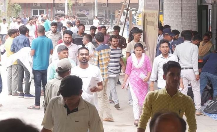 UP Constable Exam: यूपी सिपाही भर्ती परीक्षा में नया अपडेट, हर अभ्यर्थी के लिए जानना है जरूरी