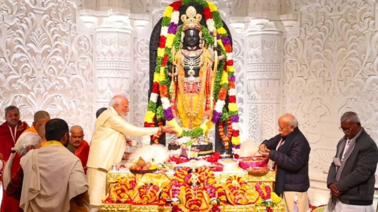 अयोध्या में राम मंदिर को एक साल में मिला इतना कैश और चांदी-सोना, आप नहीं कर पाएंगे विश्वास