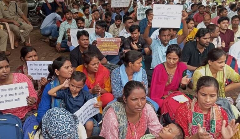 यूपी में 69000 शिक्षक भर्ती का मामला अब सुप्रीम कोर्ट पहुंचा, जानें क्यों मचा है हंगामा