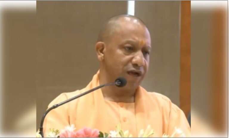 बांधों और नदियों की डिसिल्टिंग और तराई की नदियों को चैनलाइज कराएं : सीएम योगी