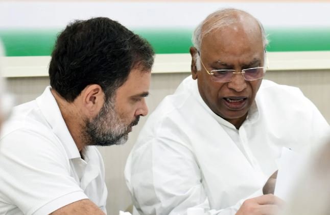 हरियाणा चुनाव: कांग्रेस का घोषणापत्र जारी, जानिए जनता से किए 14 बड़े वादे