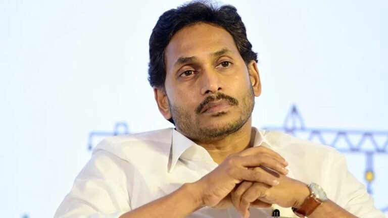 तिरुपति लड्डू विवाद: जगन मोहन रेड्डी का नायडू पर निशाना, “भगवान का राजनीतिक इस्तेमाल”