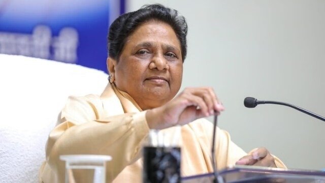 Sambhal Jama Masjid Controversy: माहौल बिगाड़ने की कोशिश पर मायावती ने जताई चिंता, सुप्रीम कोर्ट और सरकार से हस्तक्षेप की मांग !