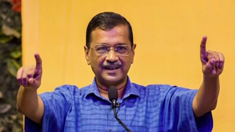 Arvind Kejriwal’s Big Announcement: अरविन्द केजरीवाल ने दिया बयान, दिल्ली में फिर से शुरू हुई बुजुर्ग पेंशन, 5.30 लाख लोगों को मिलेगा फायदा !