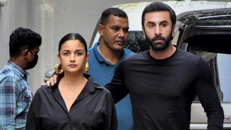 किशोर कुमार के नाम पर ट्रोल हुईं Alia Bhatt, पति Ranbir Kapoor ने दुनिया के सामने खोल डाली सारी पोल