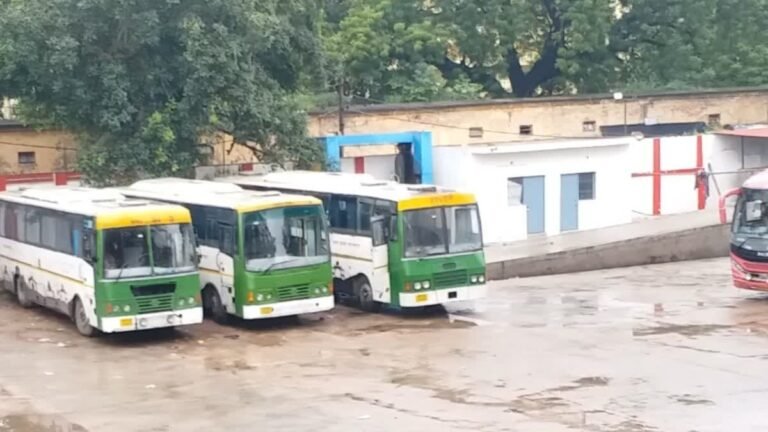 UP Roadways: यूपी रोडवेज यात्रियों को सर्दियों में मिलेगी बड़ी राहत, एसी बसों का किराया होगा सस्ता !