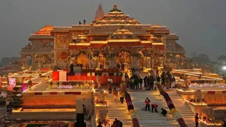 अयोध्या: राम मंदिर परिसर में बन रहे 18 मंदिर, गूढ़ मंडप में जल्द स्थापित होगा भव्य राम दरबार !